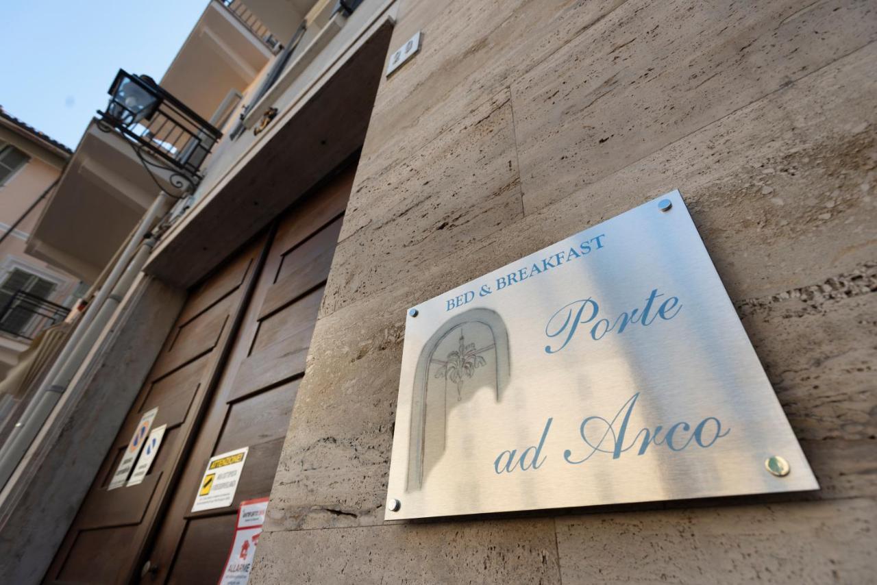 Porte Ad Arco Bra Exteriör bild